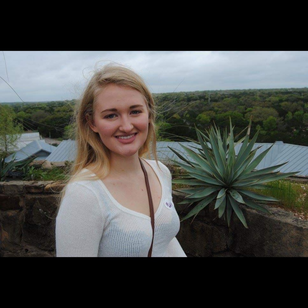 Meet your Posher, Rebecca
